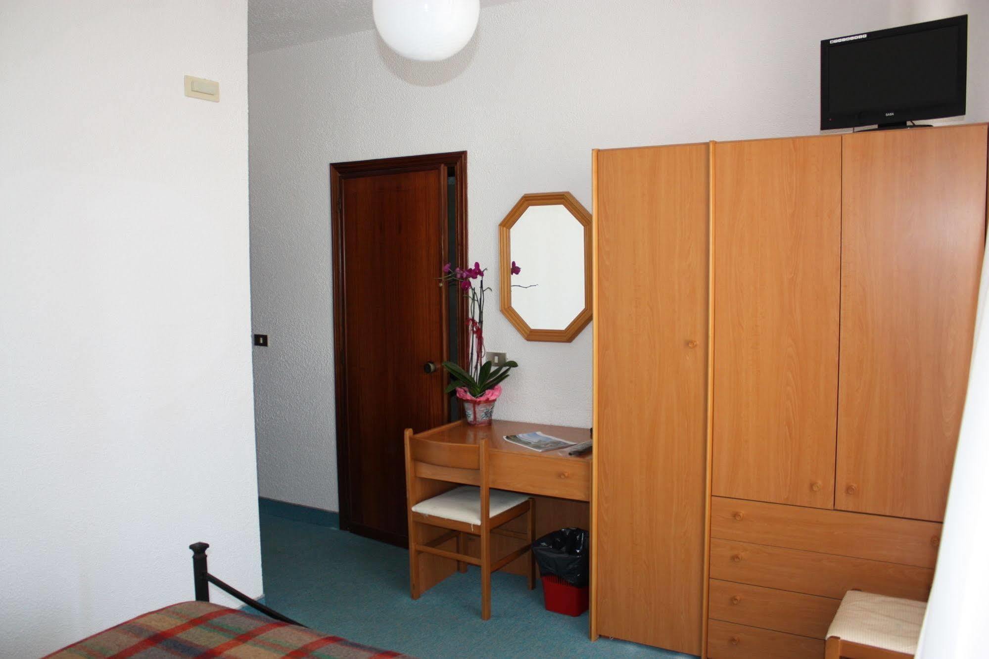 Hotel Belvedere Passignano sul Trasimeno Zewnętrze zdjęcie